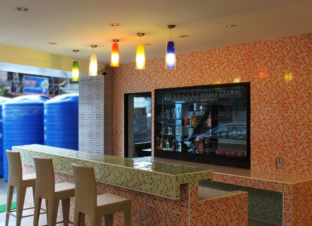 Krabi City Seaview Hotel Kültér fotó