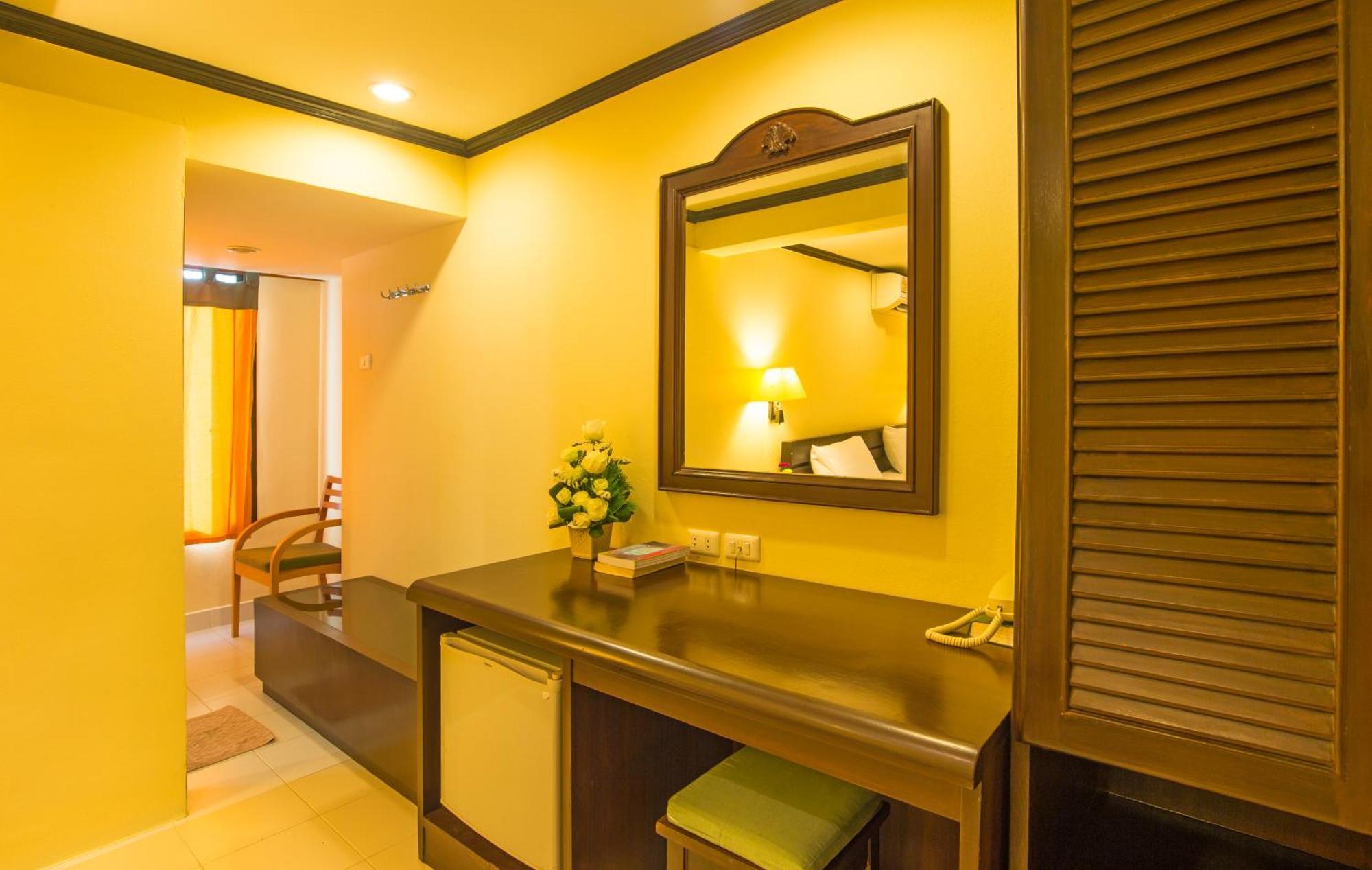 Krabi City Seaview Hotel Szoba fotó