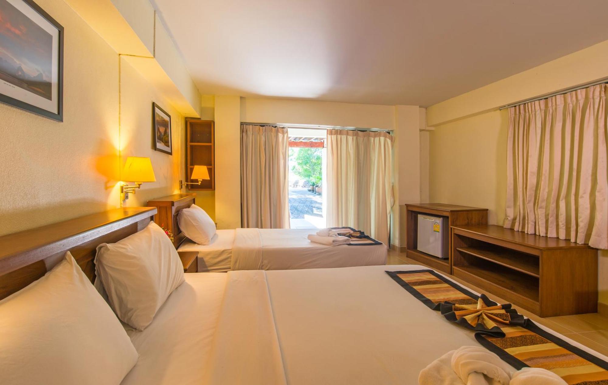 Krabi City Seaview Hotel Szoba fotó