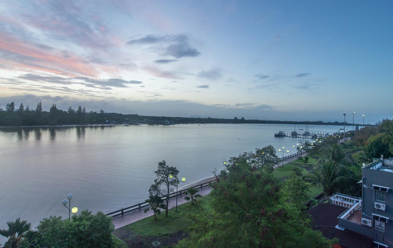 Krabi City Seaview Hotel Kültér fotó